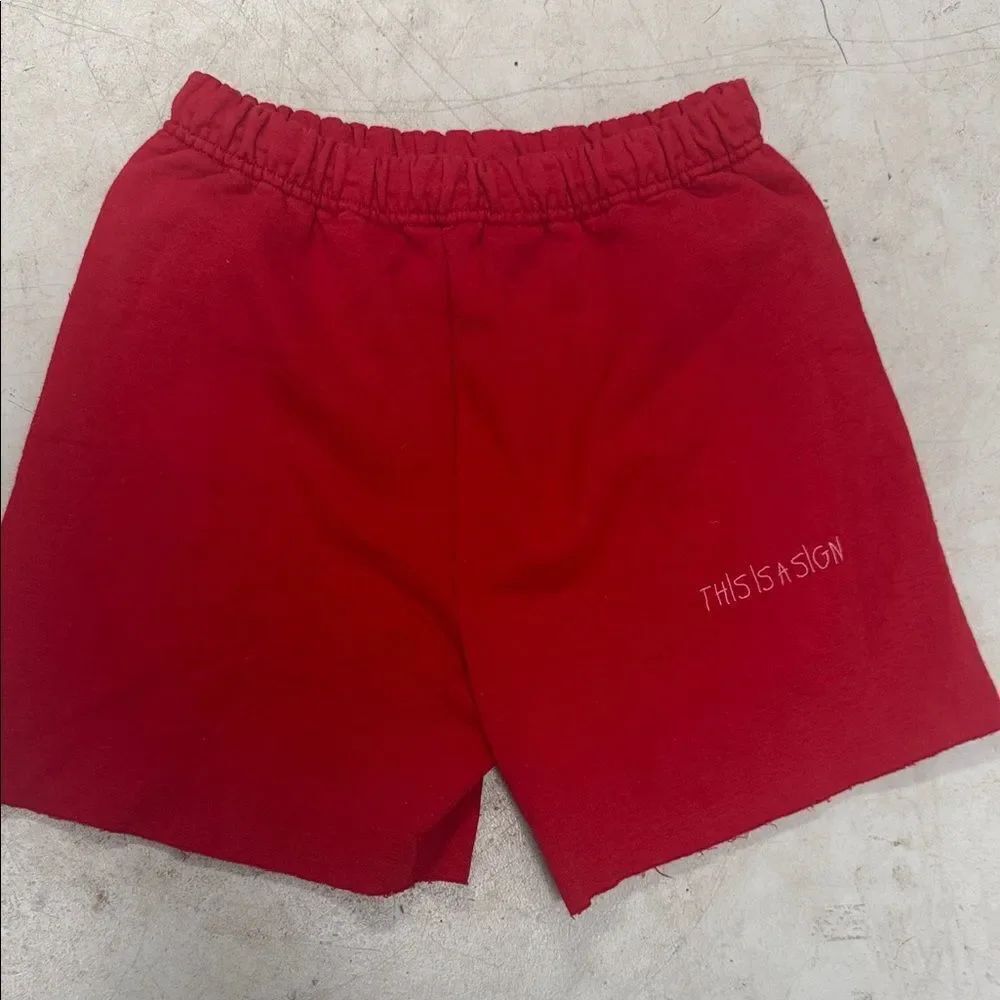 Red Graphic Shorts “THIS IS A SIGN” Red Sweatshirts Drawstring - Size Medium